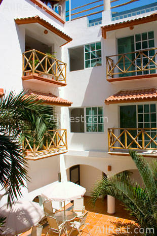 Illusion Boutique Hotel 4